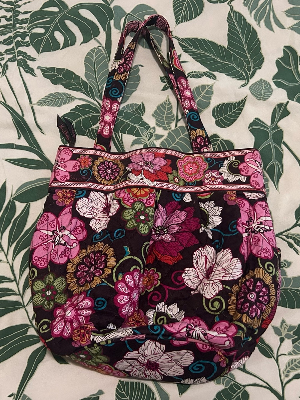 NWOT - Vera Bradley Mocha Rouge Pleated Shoulder Bag